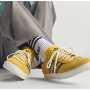 Adidas Gazelle Jamaica x Bob Marley Shoes Bold Gold / None / Pure Ruby